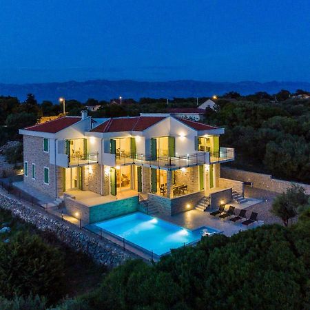 Villa Bramasole Lun نوفاليا المظهر الخارجي الصورة