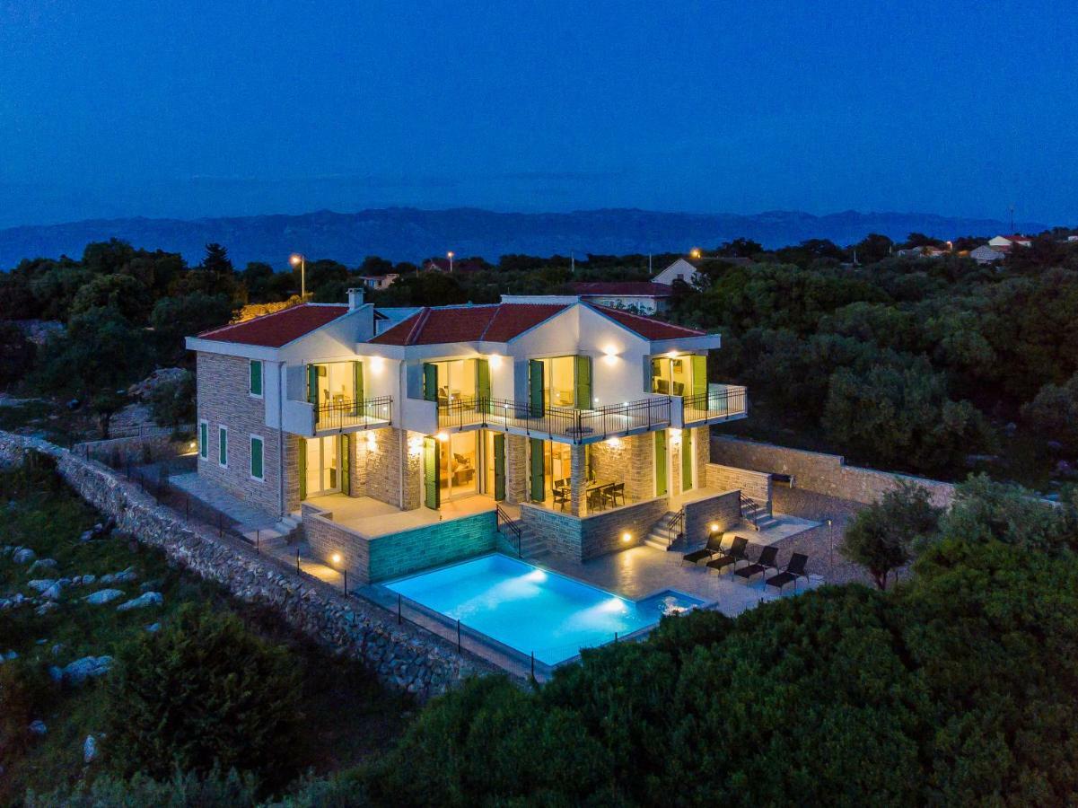 Villa Bramasole Lun نوفاليا المظهر الخارجي الصورة