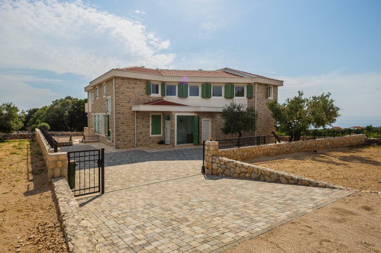 Villa Bramasole Lun نوفاليا المظهر الخارجي الصورة