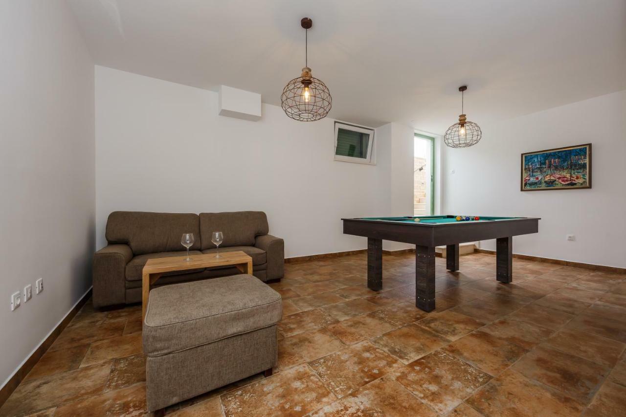 Villa Bramasole Lun نوفاليا المظهر الخارجي الصورة