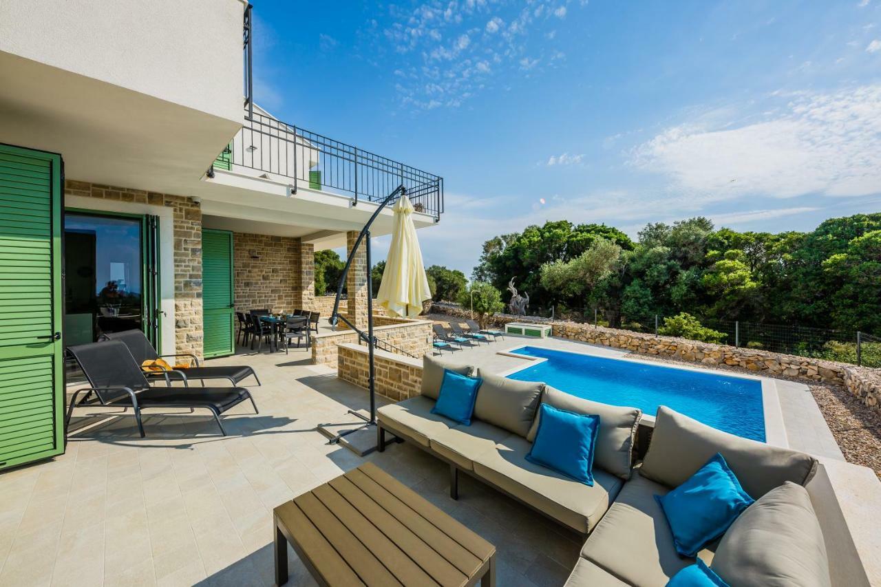 Villa Bramasole Lun نوفاليا المظهر الخارجي الصورة